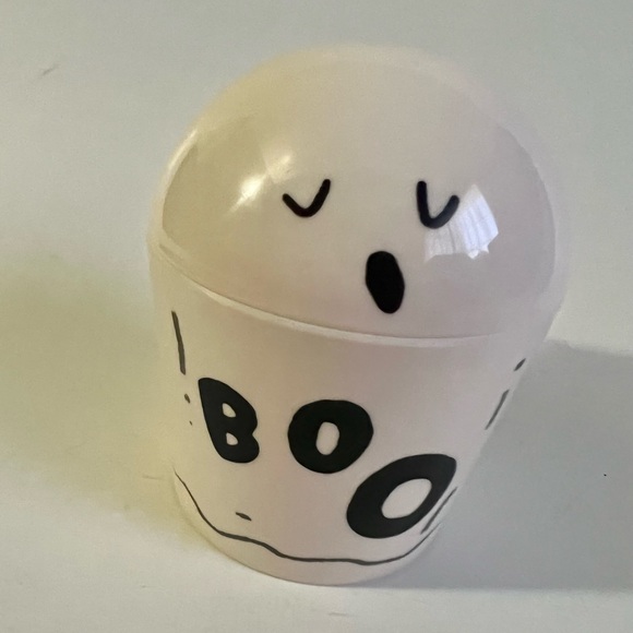 Ghost snack container - Picture 3 of 3